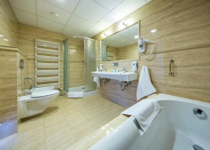 Ξενοδοχείο Great Polonia Conrad 4*